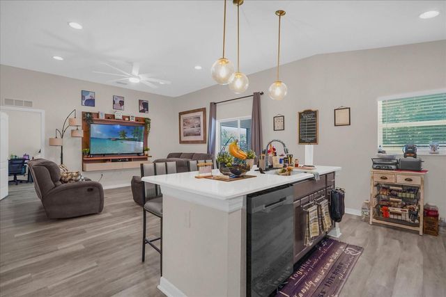 272 ARBUTHNOT STREET, Winter Haven, FL 33881