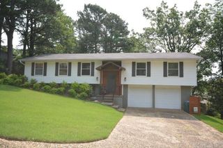 12904 Southridge Drive, Little Rock, AR 72212