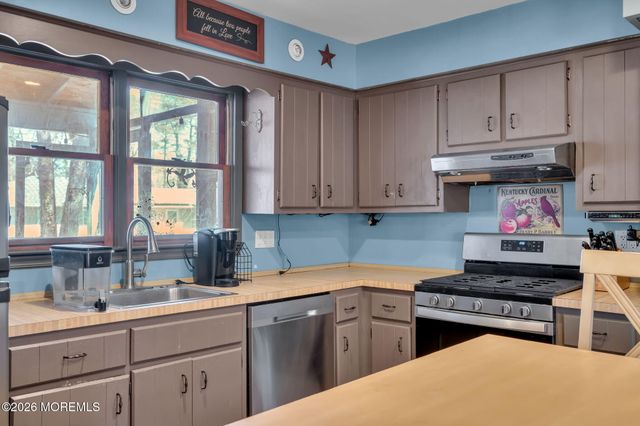 1616 Fanwood Road, Forked River, NJ 08731