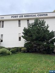 1555 Center Avenue #1FL, Fort Lee, NJ 07024