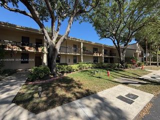40 NW 76th Avenue 103-1, Plantation, FL 33324