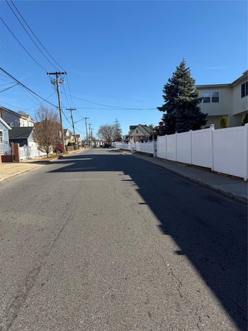 24301 130th Avenue, Rosedale, NY 11422