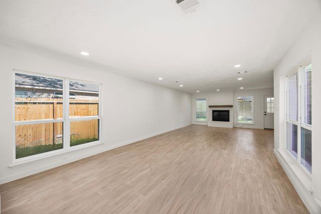 3506 Glenwood Springs Drive, Houston, TX 77345
