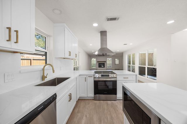 3506 Glenwood Springs Drive, Houston, TX 77345