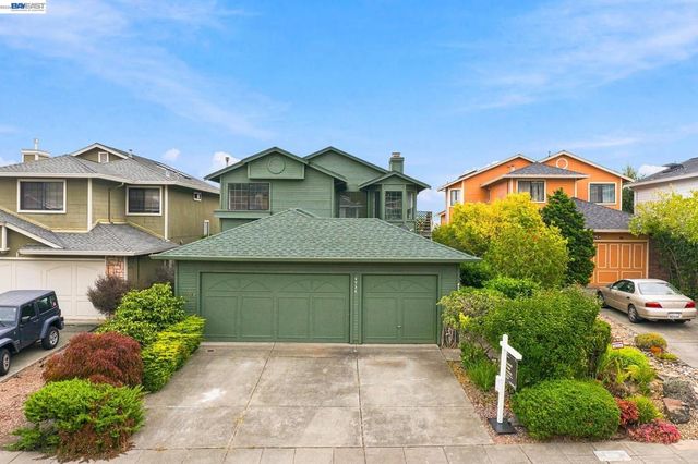 4934 Stoneridge Rd, Oakland, CA 94605