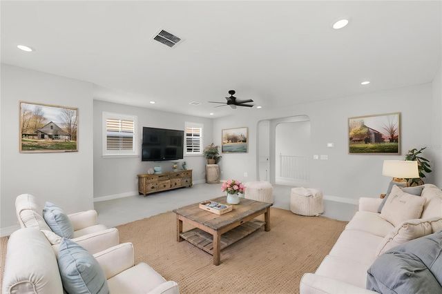 29657 PICANA LANE, Wesley Chapel, FL 33543