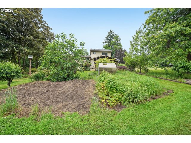 28450 Se K W ANDERSON Rd, Gresham, OR 97080