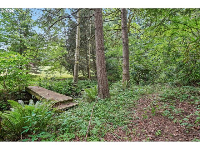 28450 Se K W ANDERSON Rd, Gresham, OR 97080