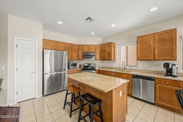 9112 S Whispering Pine Drive, Tucson, AZ 85756