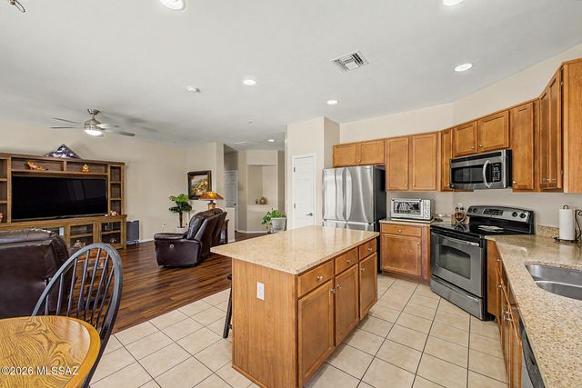 9112 S Whispering Pine Drive, Tucson, AZ 85756