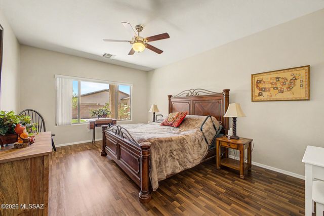 9112 S Whispering Pine Drive, Tucson, AZ 85756