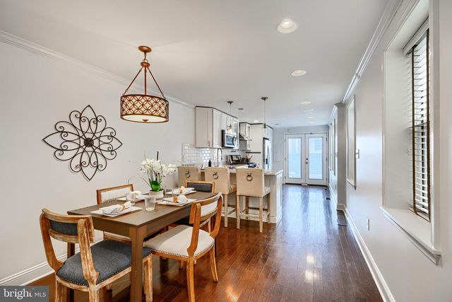 228 S WASHINGTON ST, Baltimore, MD 21231