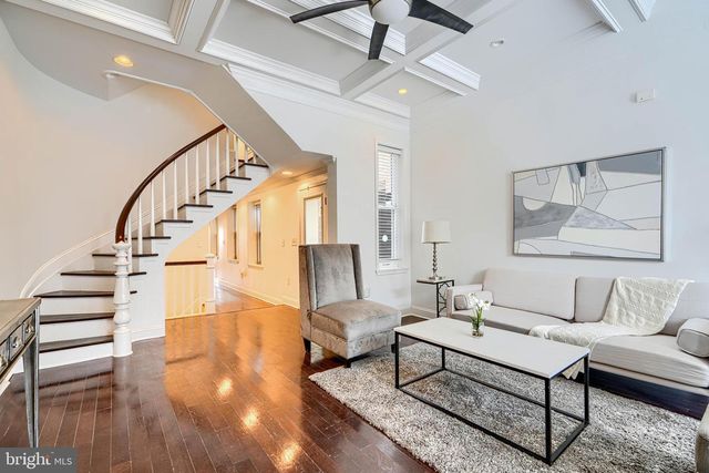 228 S WASHINGTON ST, Baltimore, MD 21231