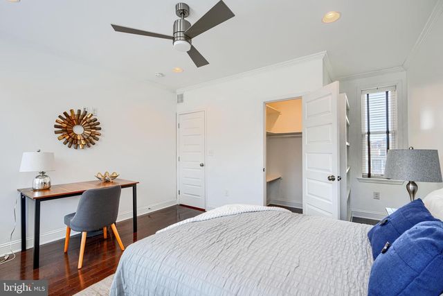 228 S WASHINGTON ST, Baltimore, MD 21231