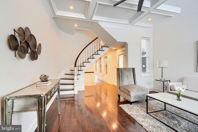 228 S WASHINGTON ST, Baltimore, MD 21231