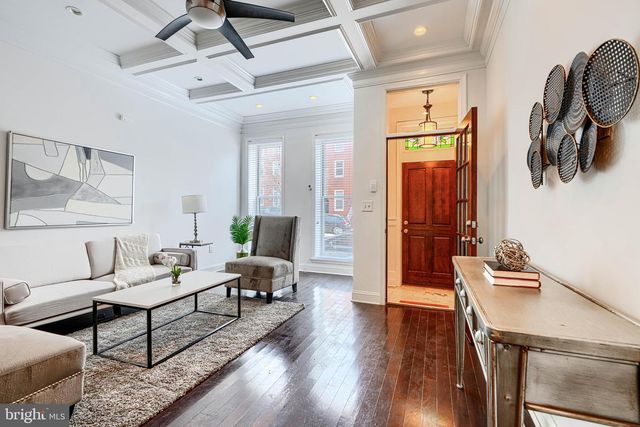 228 S WASHINGTON ST, Baltimore, MD 21231