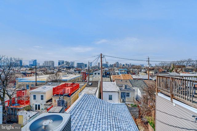 228 S WASHINGTON ST, Baltimore, MD 21231