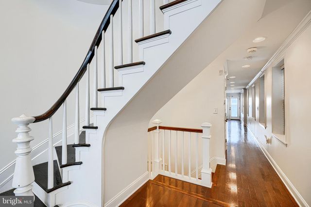 228 S WASHINGTON ST, Baltimore, MD 21231