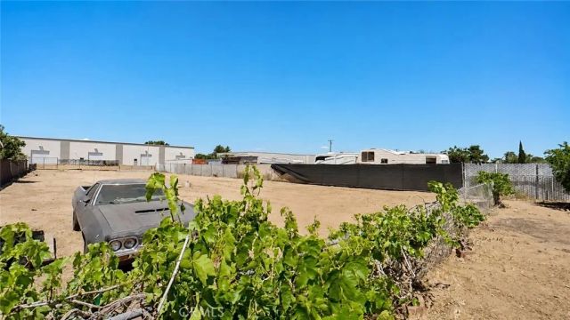 43253 6th East, Lancaster, CA 93535