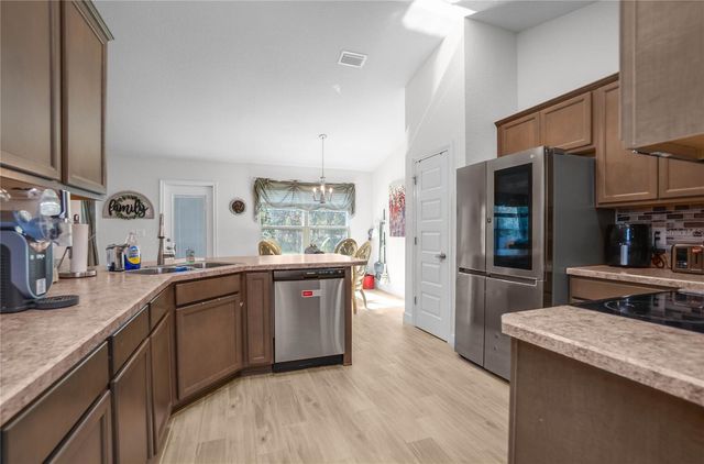 2180 W KENMORE DRIVE, Citrus Springs, FL 34434