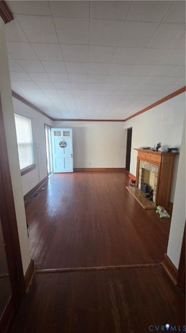 10439 Ashcake Rd, Hanover, VA 23005