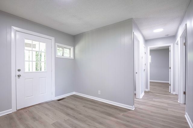 23 Fine Street, Rossville, GA 30741