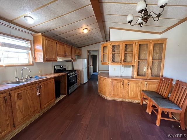 5746 Humphrey Road, Great Valley, NY 14741