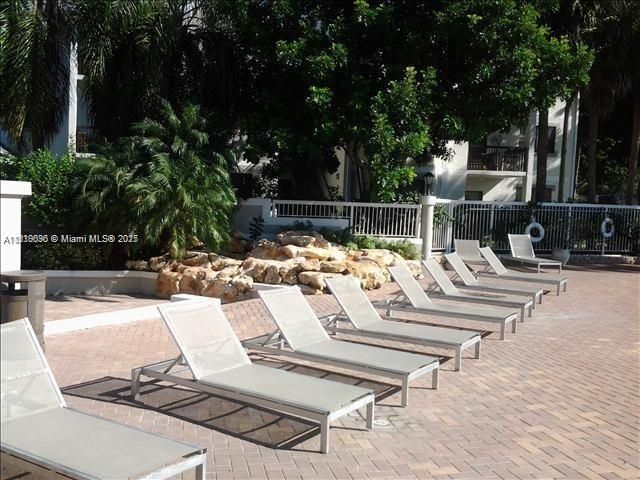 11205 W Atlantic Blvd 203, Coral Springs, FL 33071