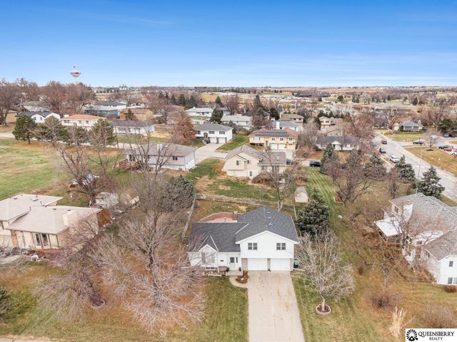 20210 Hopper Street, Elkhorn, NE 68022