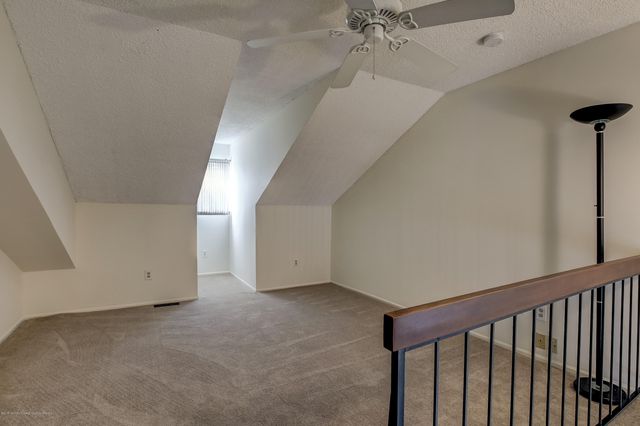 92 Tulip Lane, Freehold, NJ 07728
