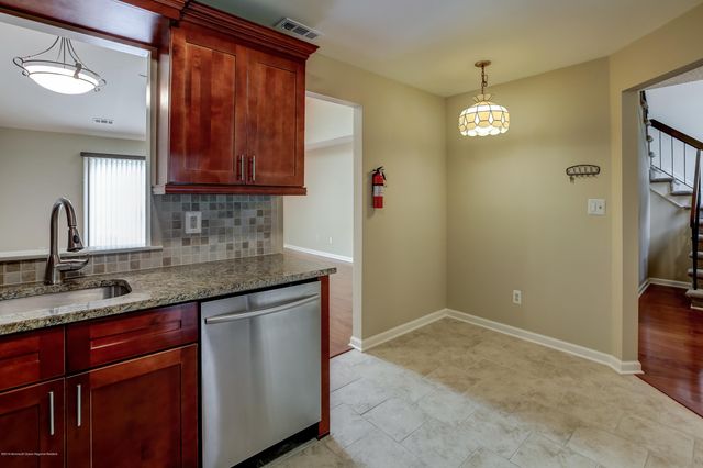 92 Tulip Lane, Freehold, NJ 07728
