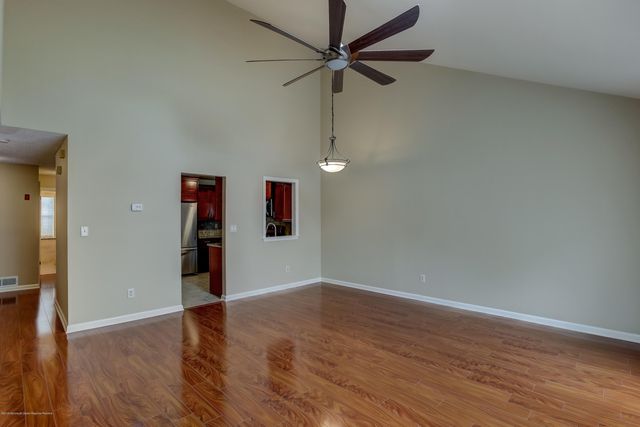 92 Tulip Lane, Freehold, NJ 07728