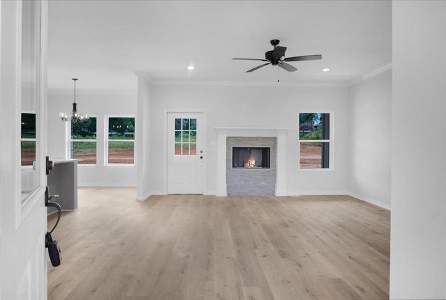 2001 County Road 2138, Troup, TX 75789