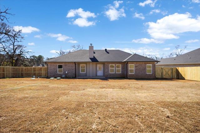 2001 County Road 2138, Troup, TX 75789