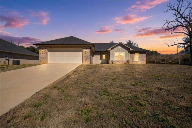 2001 County Road 2138, Troup, TX 75789