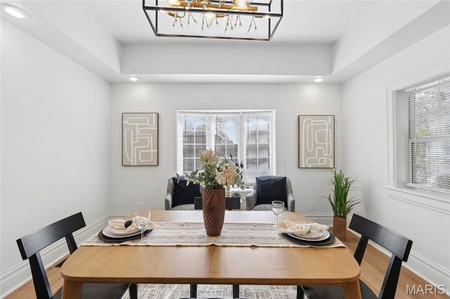 2101 Yale Avenue, Maplewood, MO 63143