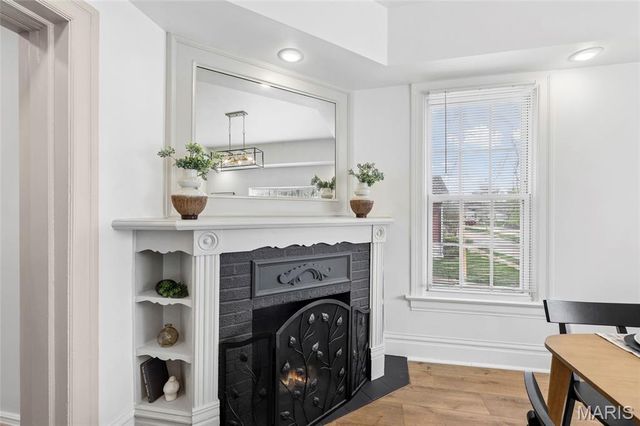 2101 Yale Avenue, Maplewood, MO 63143