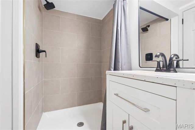 2101 Yale Avenue, Maplewood, MO 63143