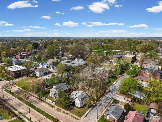 2101 Yale Avenue, Maplewood, MO 63143