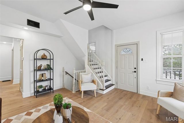 2101 Yale Avenue, Maplewood, MO 63143