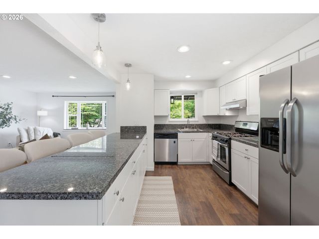 17625 Se ROSE St, Milwaukie, OR 97267