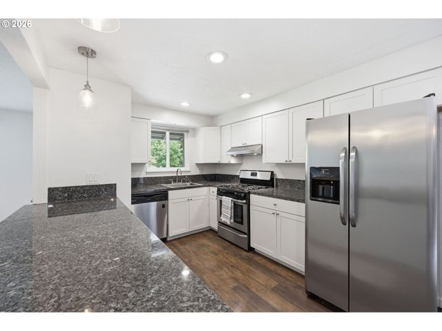 17625 Se ROSE St, Milwaukie, OR 97267