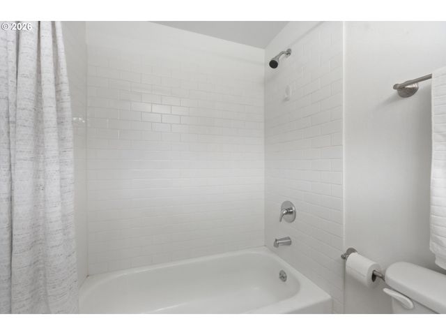 17625 Se ROSE St, Milwaukie, OR 97267