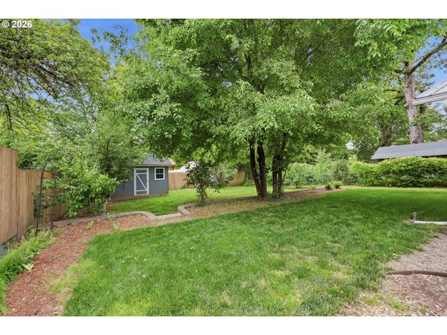 17625 Se ROSE St, Milwaukie, OR 97267