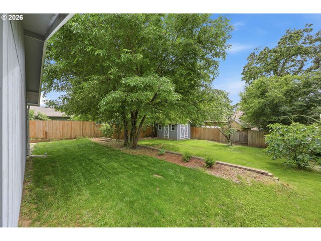 17625 Se ROSE St, Milwaukie, OR 97267