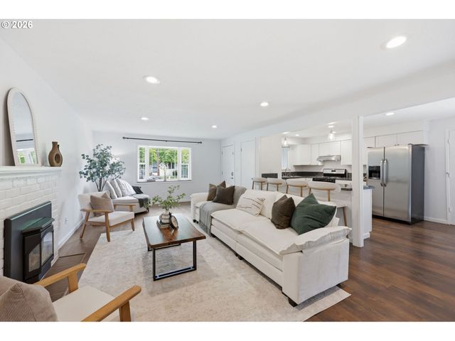 17625 Se ROSE St, Milwaukie, OR 97267