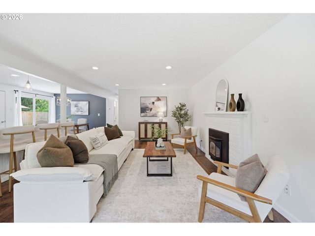17625 Se ROSE St, Milwaukie, OR 97267