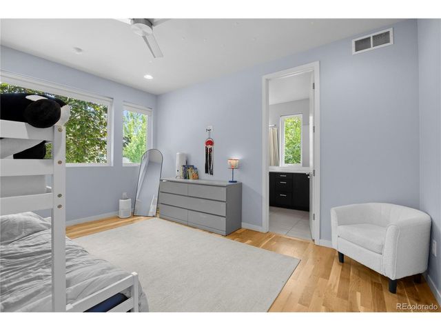 24 Wilder Ln, Littleton, CO 80123