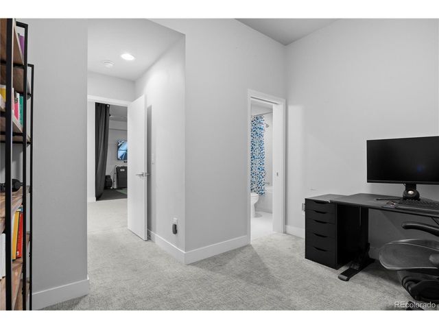 24 Wilder Ln, Littleton, CO 80123