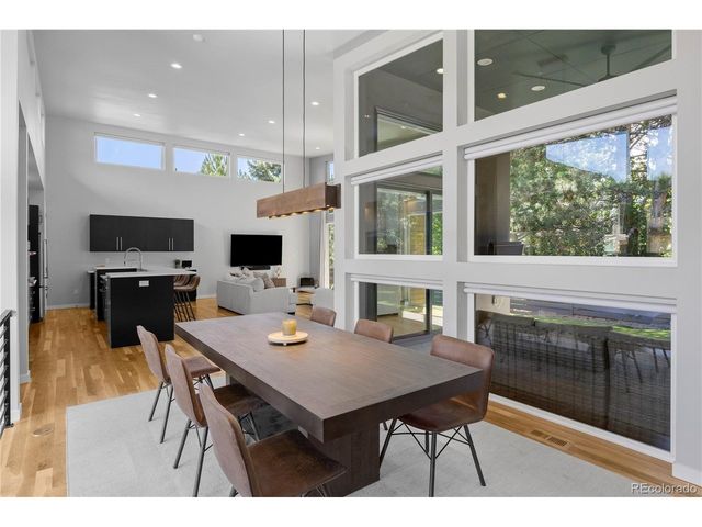 24 Wilder Ln, Littleton, CO 80123